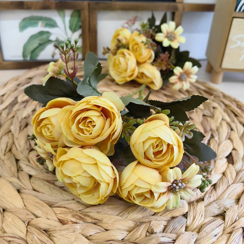 Искусственные цветы в Магнитогорске | Цветы искусственные «Камелии с мелкоцветом», желтые, букет