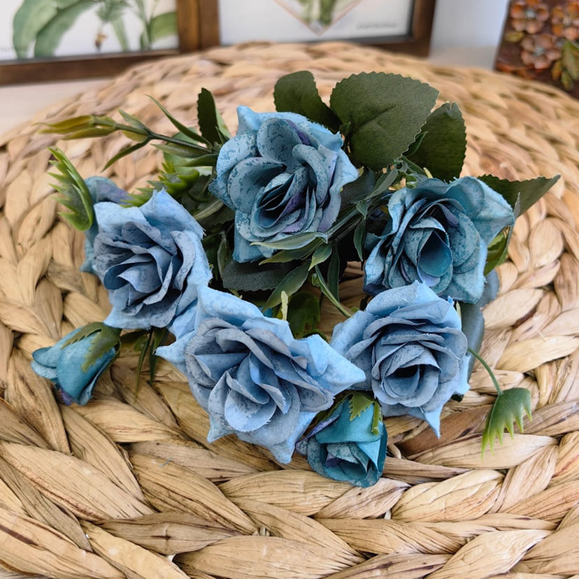 Искусственные цветы в Магнитогорске | Цветы искусственные «Розы», синие, букет